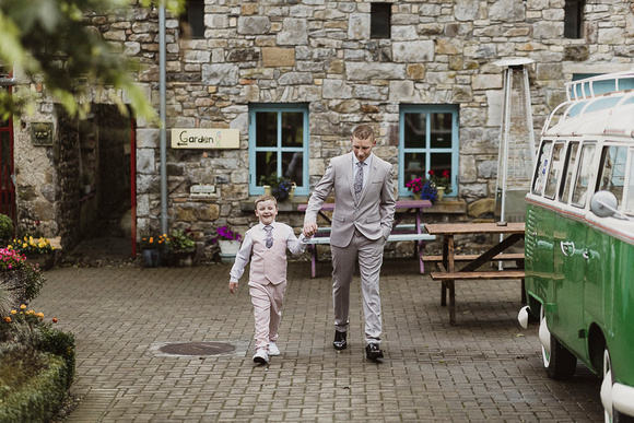 Village Barn Wedding. Kirsty + Ian